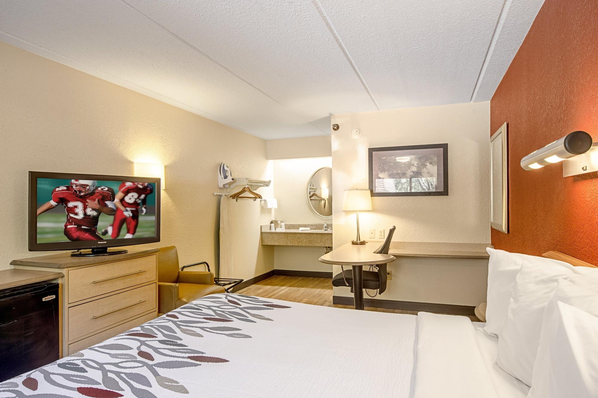 Red Roof Inn Джонсон Сити Экстерьер фото